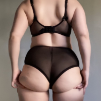 curvyrubyrouge