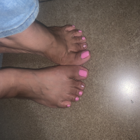 ilovetoes05