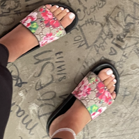 feetfromdakota