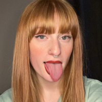 redhead-emma